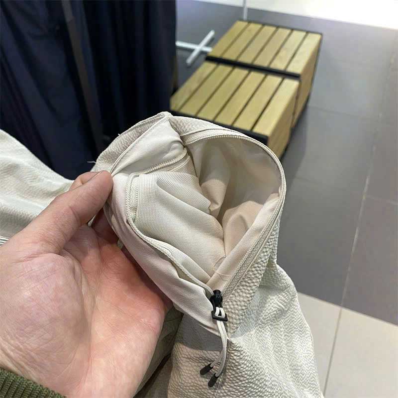 ao khoac adidas IW1513 (3) ao khoac adidas IW1513 (3)